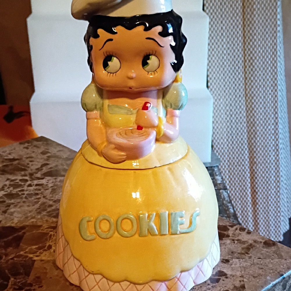 Yellow Cookie Jar